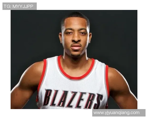 AJ·格林肩伤缺席,雄鹿队再遭重创 AJ·格林肩伤缺席,雄鹿队再遭重创